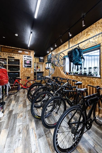 自転車工房はセカンドリビング